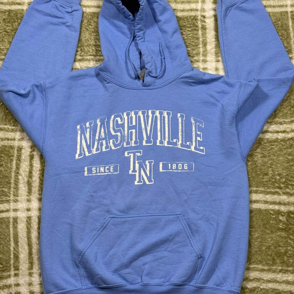 Gildan Men's Blue Hoodie